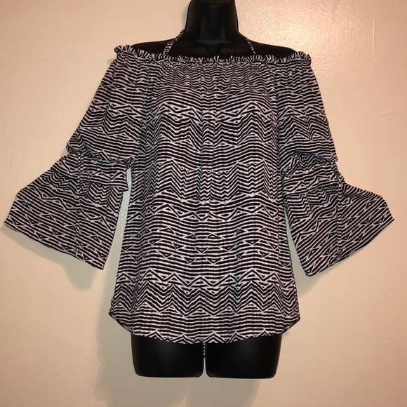 White House Black Market Tops - White House Black Market Chiffon top